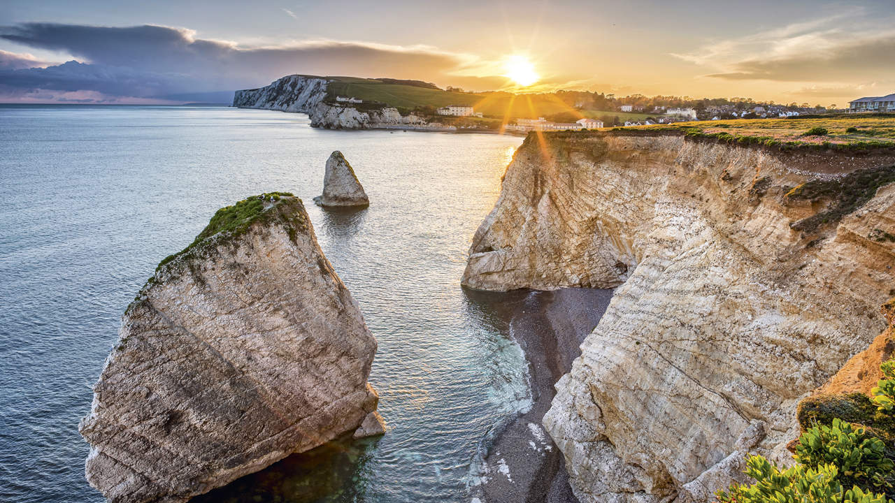 The Isle of Wight: The Royal Island