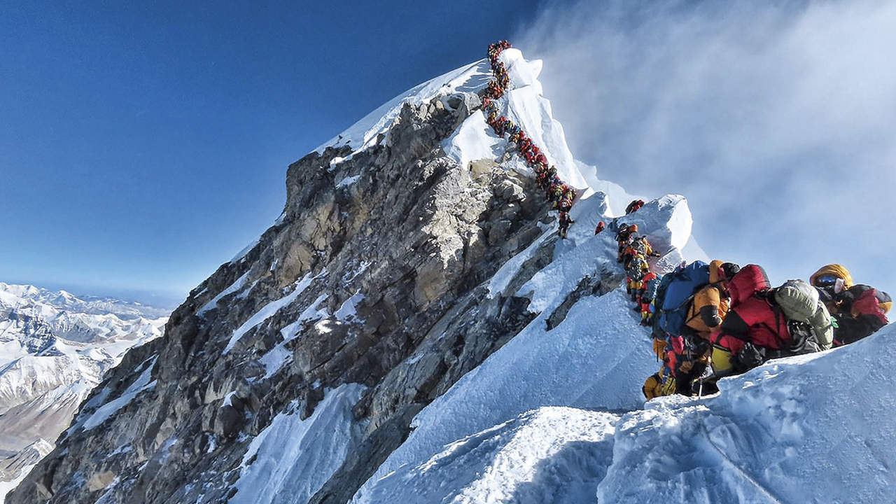 Mt. Everest: The Explorer's Passage
