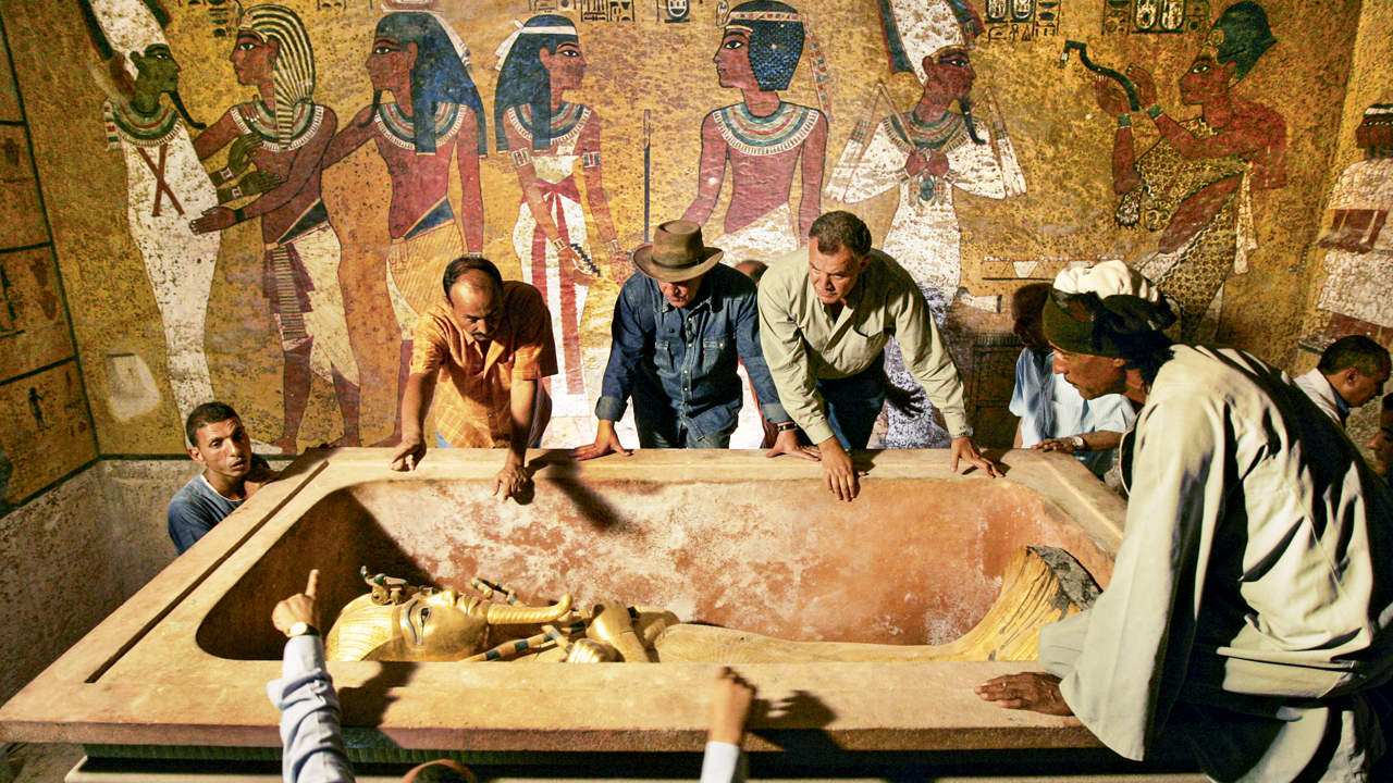 Tutankhamun: A Divine Ruler